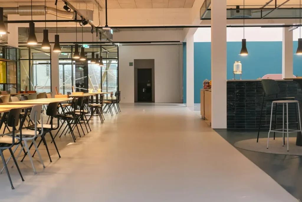 professional workplace cleaning company